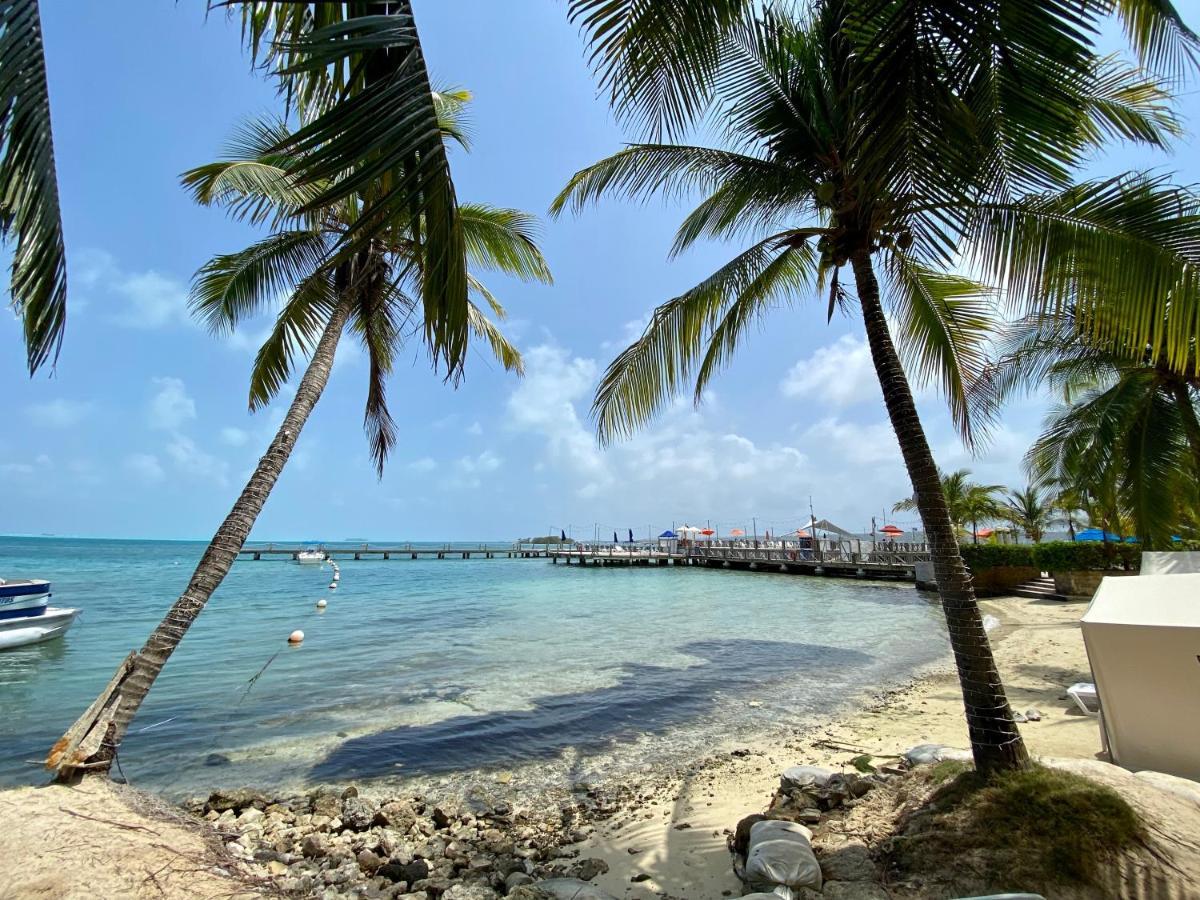 Exclusivos Apartamentos Con Playa Privada San Andrés Kültér fotó